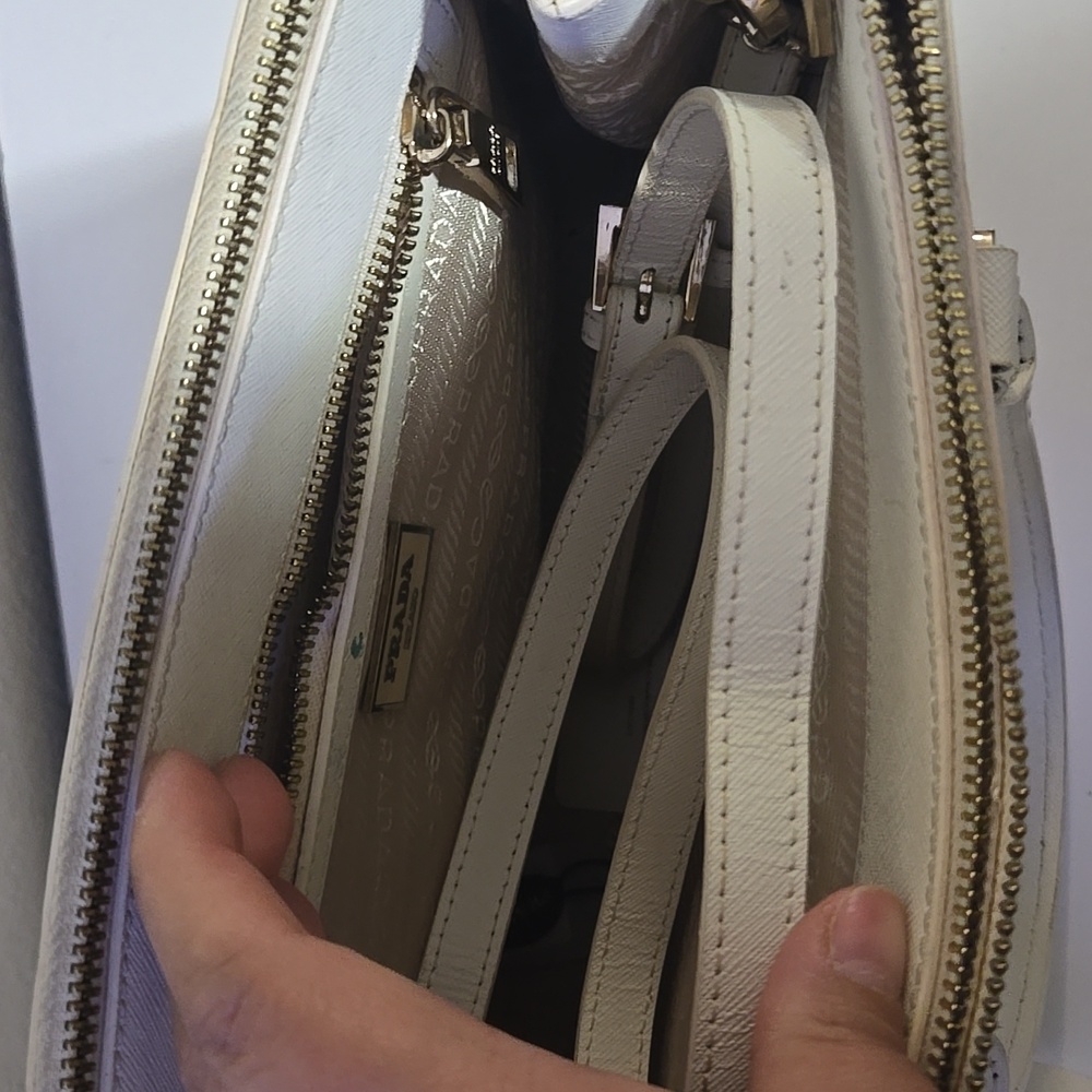 SOLD! Bag Cream/withe - Picture 8 of 13